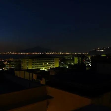 Attico Panoramico In Centro アパート ソレント